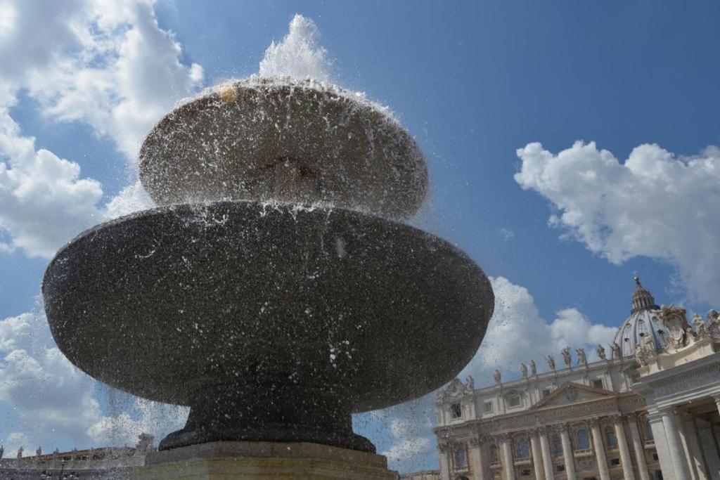 Air Vatican Rome Buitenkant foto