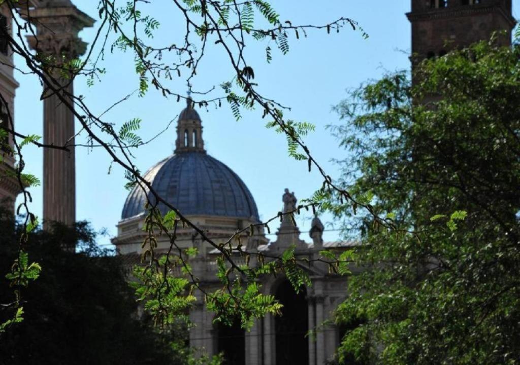 Air Vatican Rome Buitenkant foto